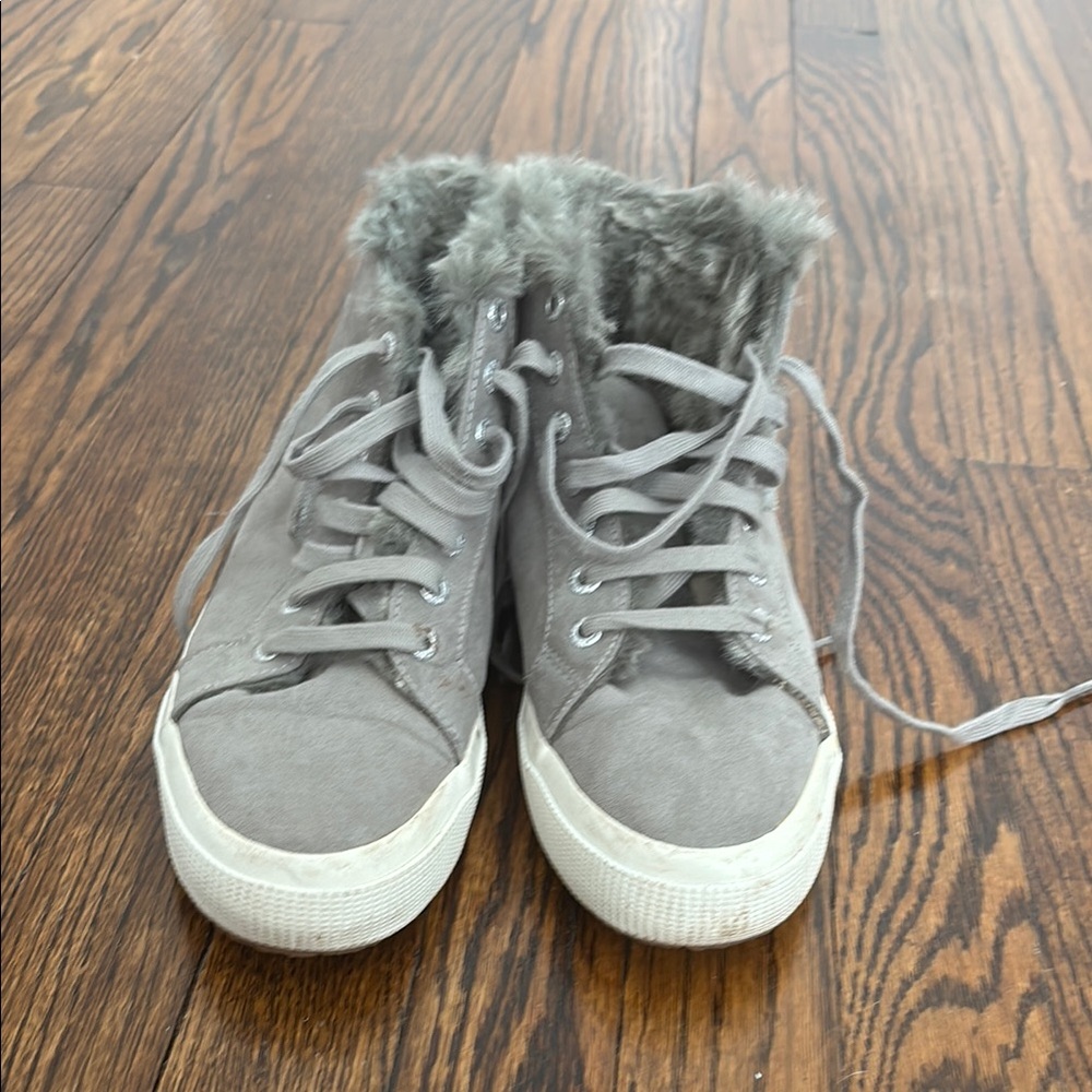 Superga Gray Fur-Lined Women's Sneakers Size 38/7